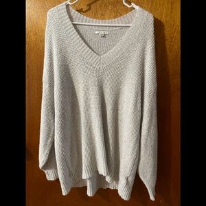 American Eagle Sweater!